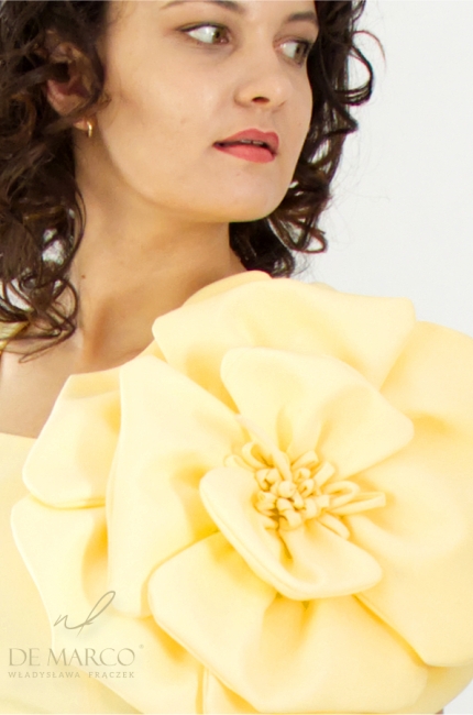 Żółte stylizacje na wiosnę lato 2024. Polski producent luksusowej odzieży damskiej De Marco